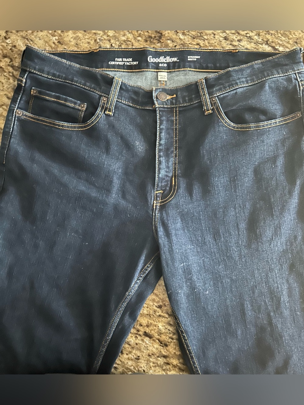 Men's dark blue jeans 40"waist x 29" inseam